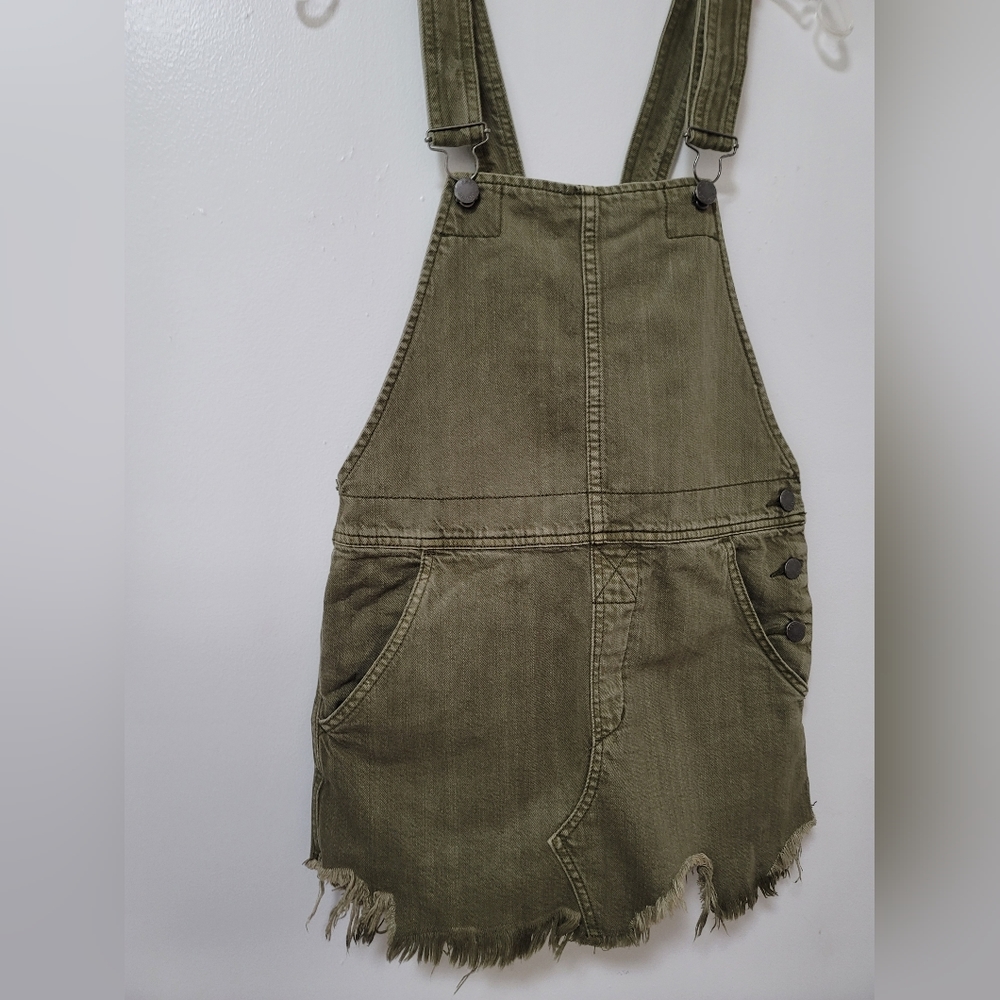 Free People Skirtall Army Green Slouchy Torn Up Distressed Cotton Denim Womens 0